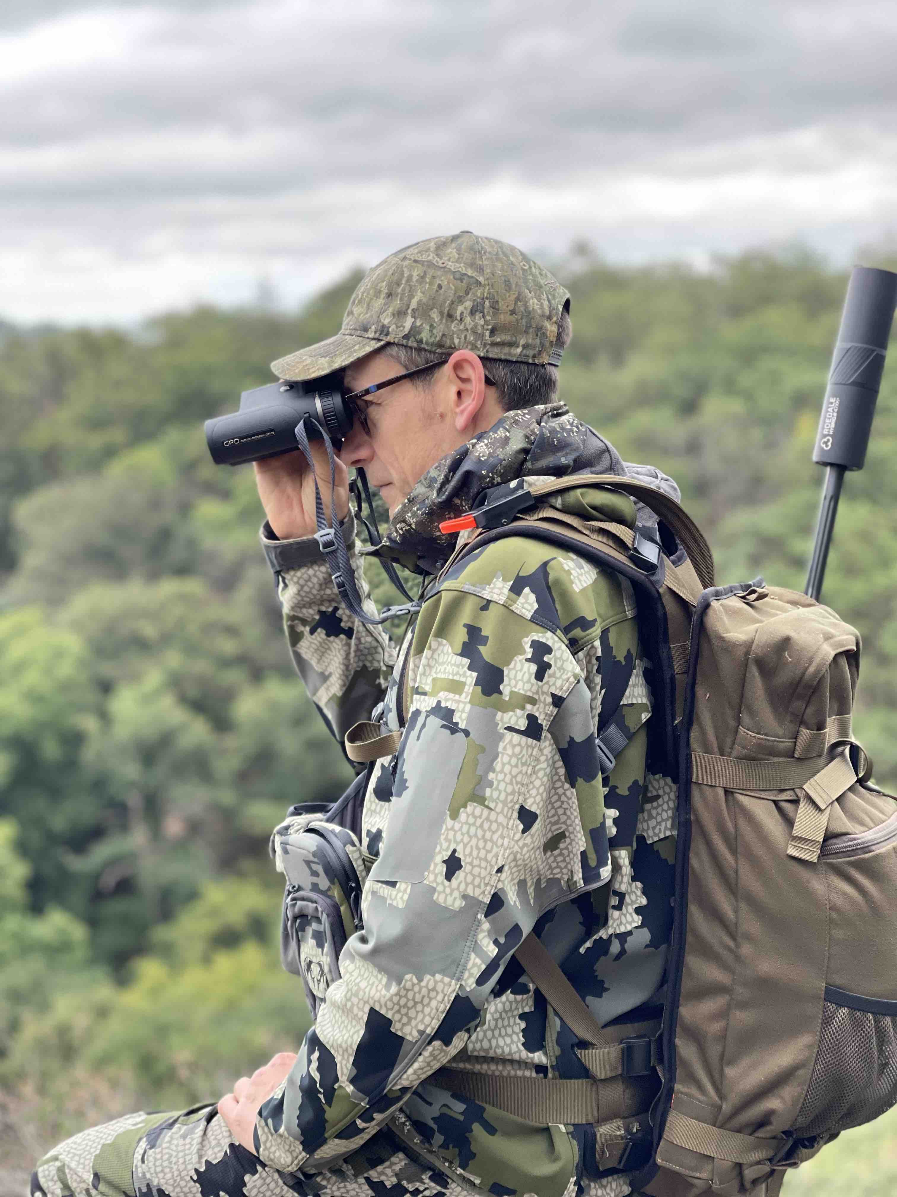 Waffe im Rucksack - die Mündung ist immer oben <br>